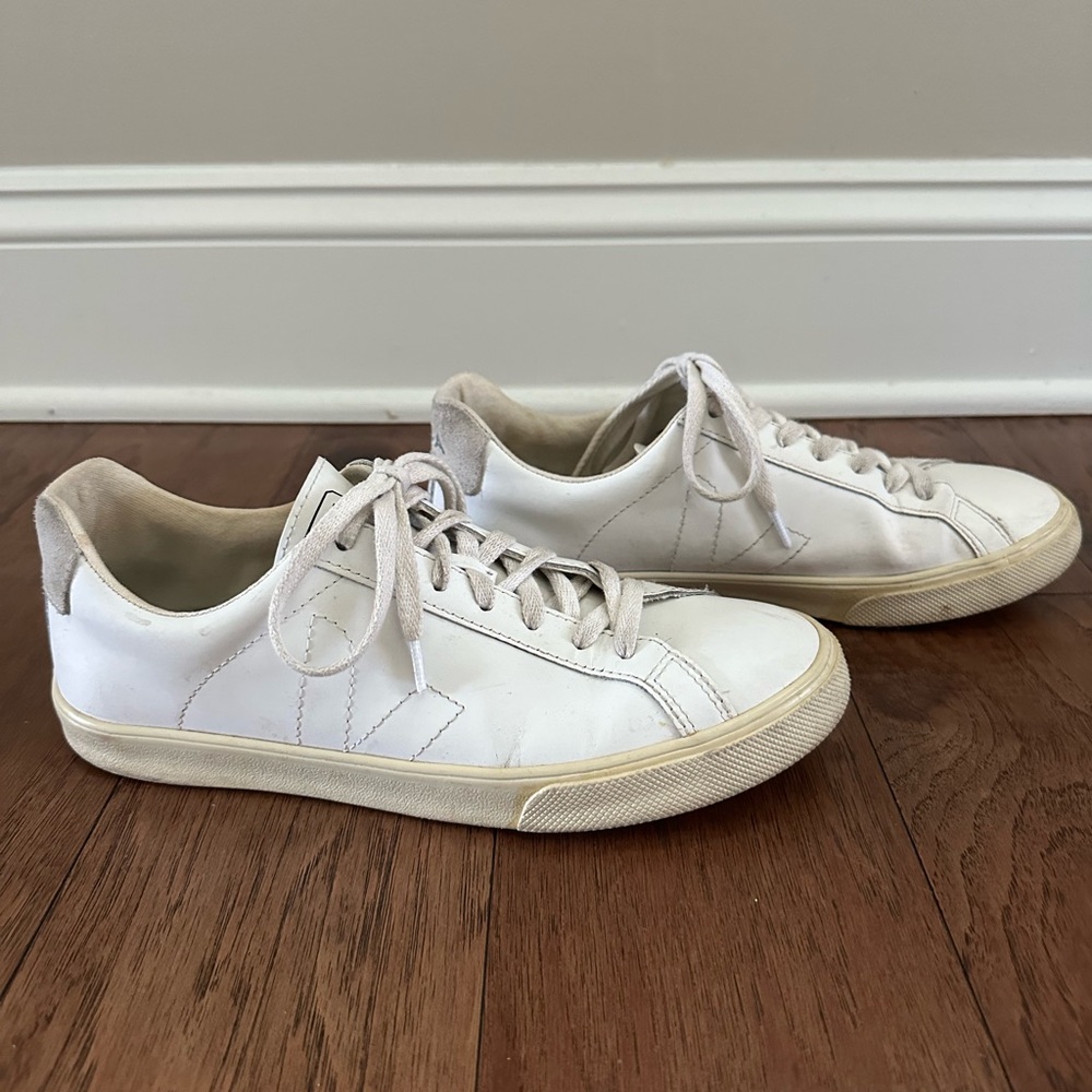 Veja Esplar Sneaker (Unisex) - Picture 2 of 6
